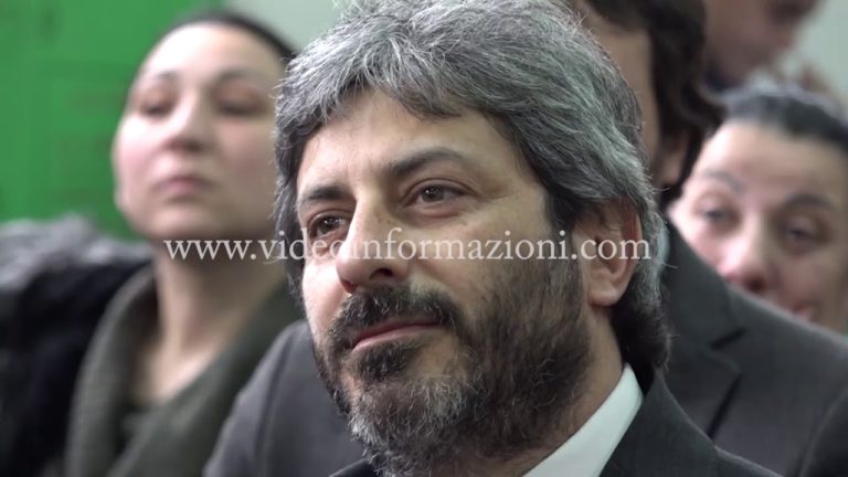 Il presidente della Camera Fico a Napoli: “Nelle periferie le storie più belle”