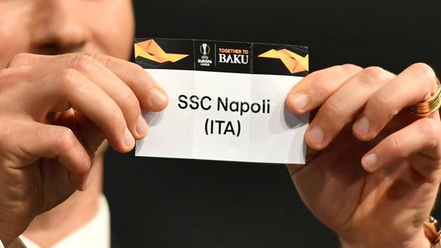 Sorteggio quarti di Europa League: l’avversaria del Napoli sarà l’Arsenal