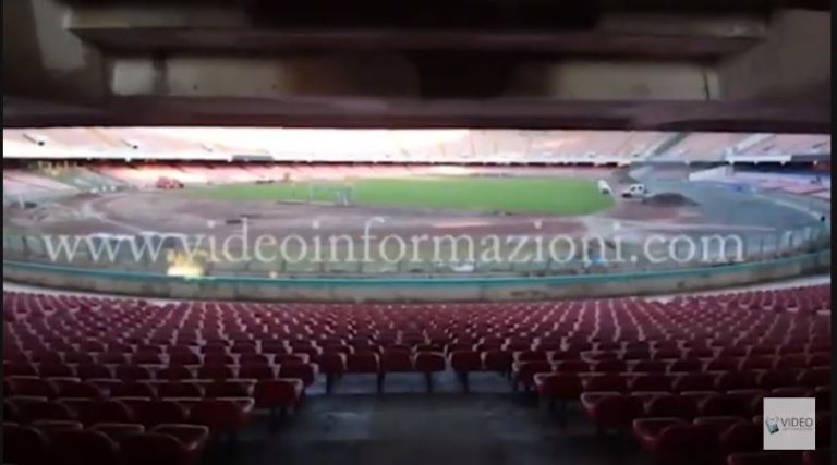 Universiade, scontro De Laurentiis-Borriello sul colore dei sediolini dello stadio