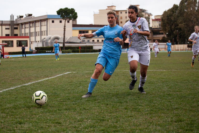 Calcio femminile, il Napoli Caprisa Yamamay travolge il Grifone Gialloverde (5-0)