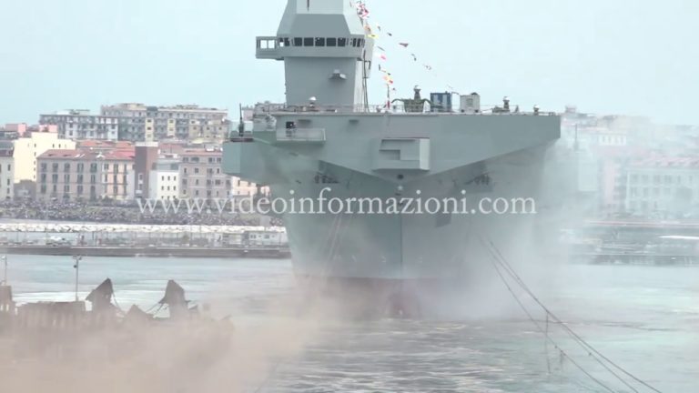 Il presidente della Repubblica Mattarella a Castellammare: la Marina vara nave “Trieste”