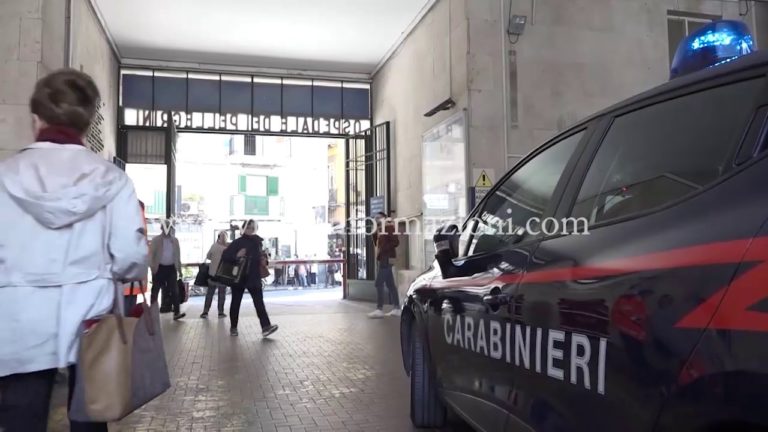 Raid all’ospedale dei Pellegrini: si indaga sull’auto crivellata di colpi