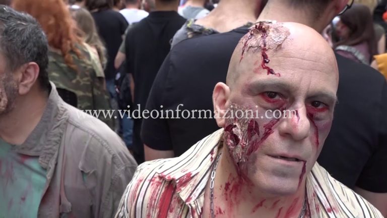 Napoli Horror Festival, parata di zombie in via Toledo