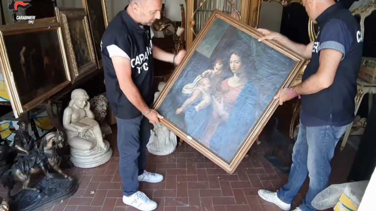 Trafficanti d’arte con base a Napoli: quattro arresti e sequestri per un milione e mezzo di euro