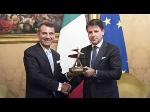 Al Presidente del Consiglio, Giuseppe Conte, il “Premio Valore 2019”