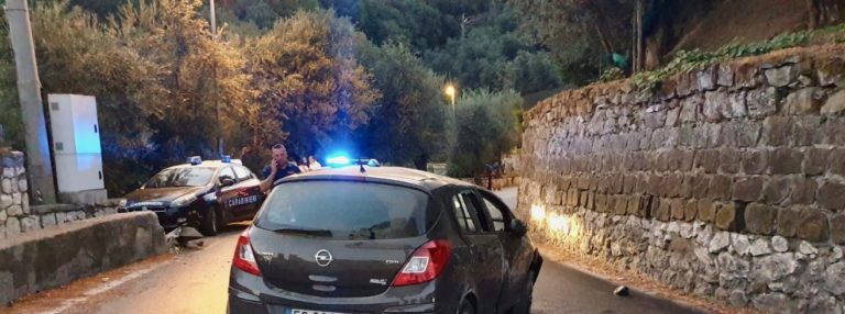 Massa Lubrense, auto si ribalta e muore 20enne: il fidanzato arrestato per omicidio