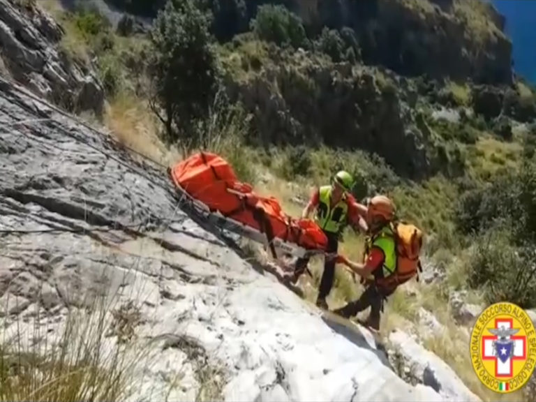 Cilento, recuperato il corpo di Simon Gautier trovato morto in un burrone