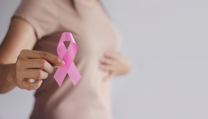 Tumore al seno metastatico, la chemioterapia si può evitare: lo dice uno studio della Federico II