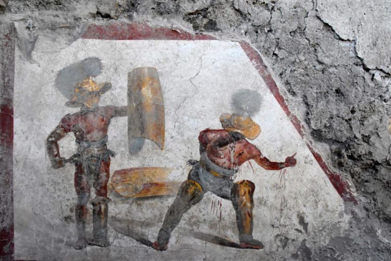 A Pompei una nuova scoperta: l’affresco dei gladiatori combattenti