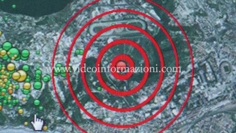 Paura a Pozzuoli, scossa di terremoto nei Campi flegrei di magnitudo 2.2