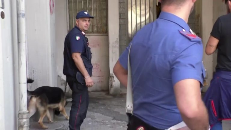 Droga, blitz Alto impatto dei carabinieri a Melito di Napoli