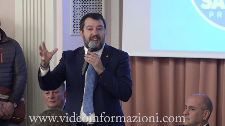 Salvini a Sorrento: “Caldoro alla Regione se si decide insieme, sindaco leghista a Napoli”