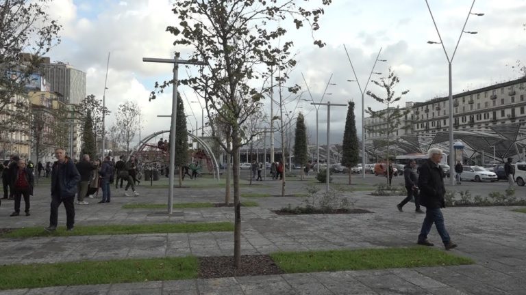 Aree gioco e alberi, ecco la nuova piazza Garibaldi