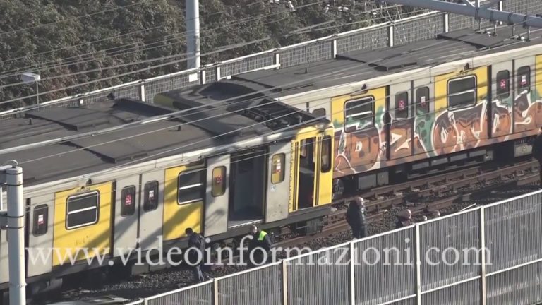 Scontro treni metropolitana Napoli, inchiesta su intera tratta linea 1