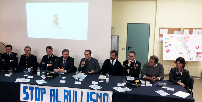 Bullismo, Graziano: “Vittime 4 studenti su 10”