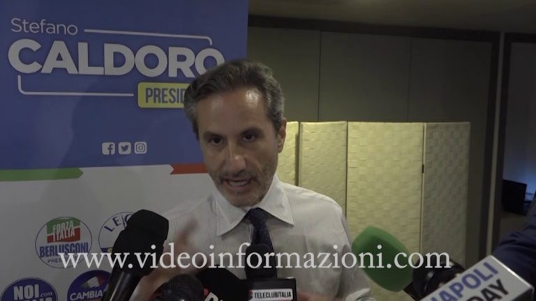 Elezioni regionali, Caldoro si presenta e accusa De Luca
