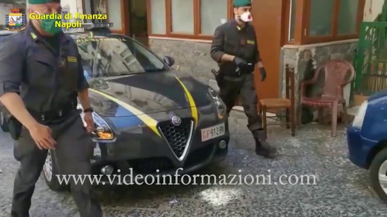 Maxi sequestro di mascherine contraffatte tra Caserta e Napoli