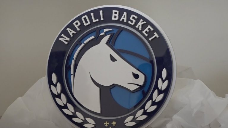 Napoli Basket, presentato il nuovo logo. Il 1 settembre al via raduno