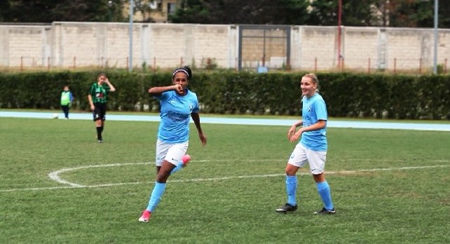 Napoli Calcio femminile: il derby si tinge di azzurro