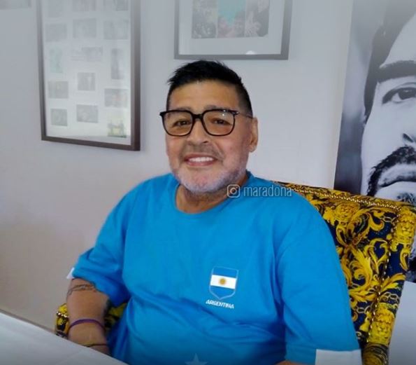 Maradona operato al cervello, asportato ematoma subdurale: sta bene
