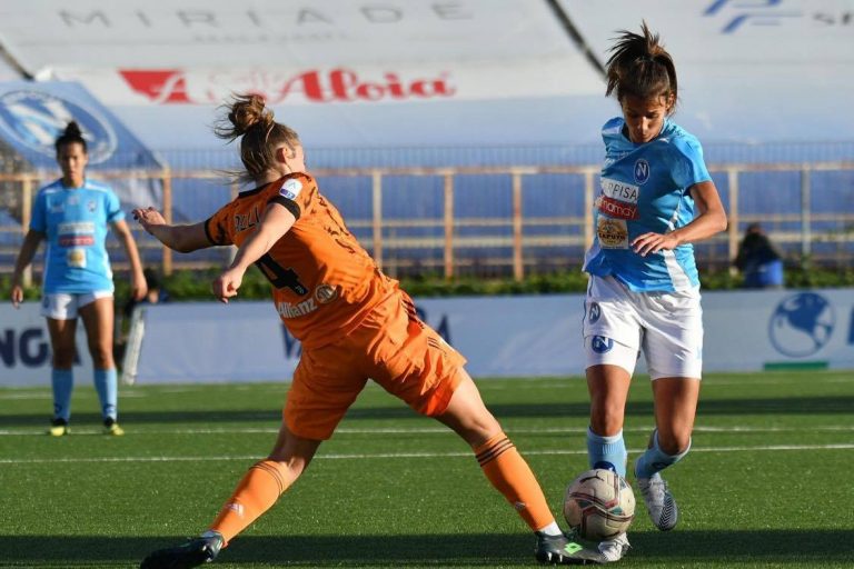 Napoli Calcio femminile: tanto cuore azzurro ma la vittoria è bianconera