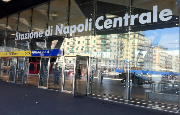 Natale, oggi sold out treni per Napoli