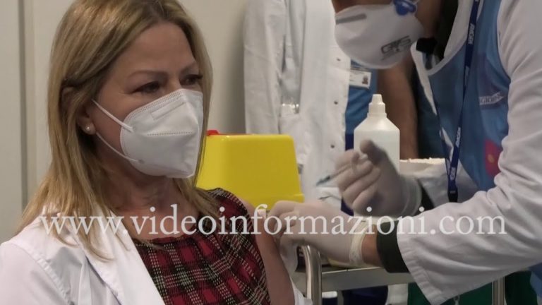 Vaccini, in Campania in arrivo le nuove dosi