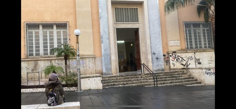 Rientro a scuola, in Campania scioperano 40 istituti