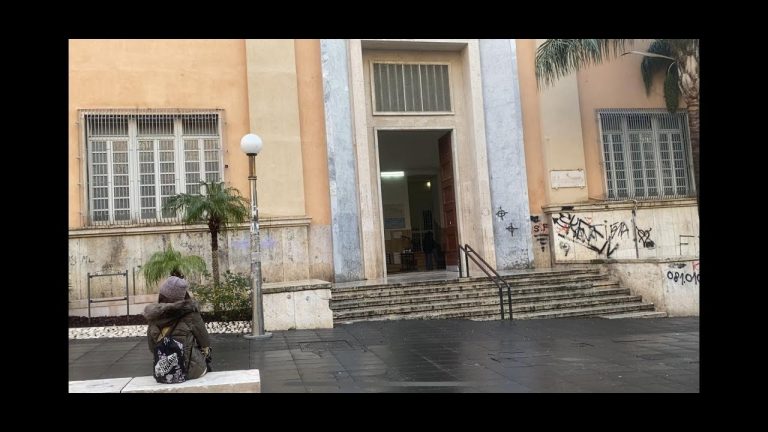 Scuola, nel giorno del rientro a Napoli scioperano studenti di 41 istituti