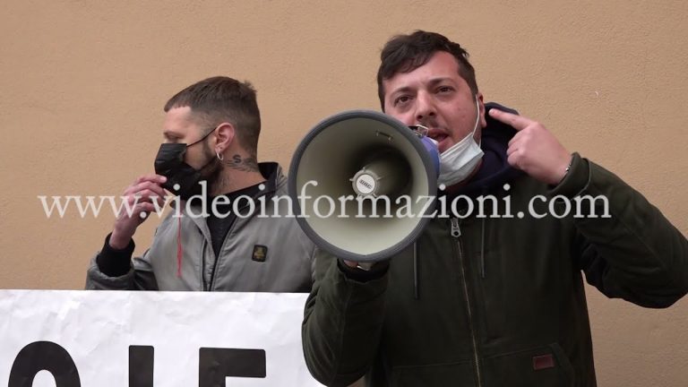 Protesta delle partite Iva contro le misure anti-Covid a Salerno