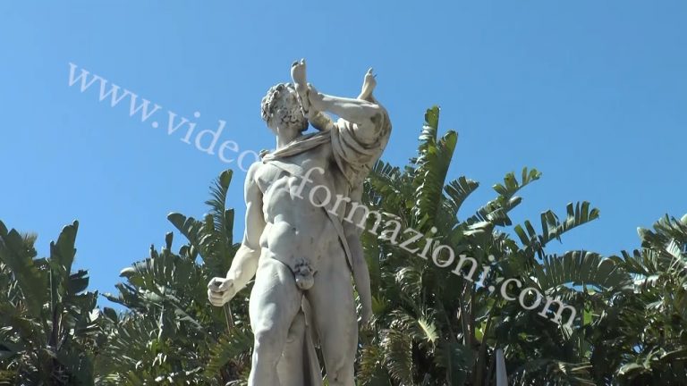 Napoli, saranno restaurate con art bonus statue Villa comunale