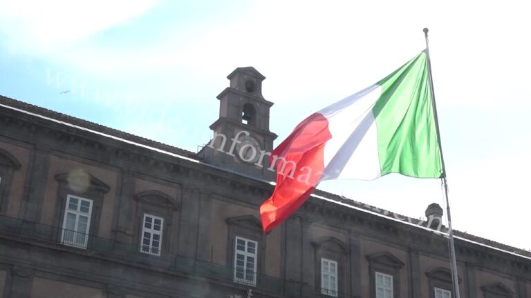 Napoli, dalla festa della Repubblica il grido di disperazione del movimento anti abbattimenti