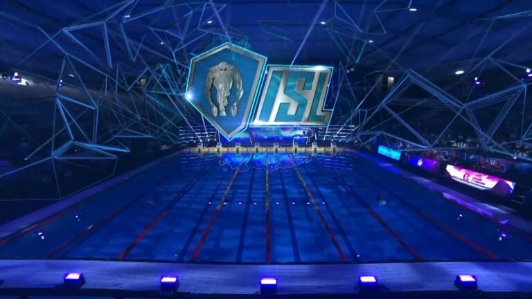 Torna a Napoli lo spettacolo dell’International Swimming League alla piscina Scandone