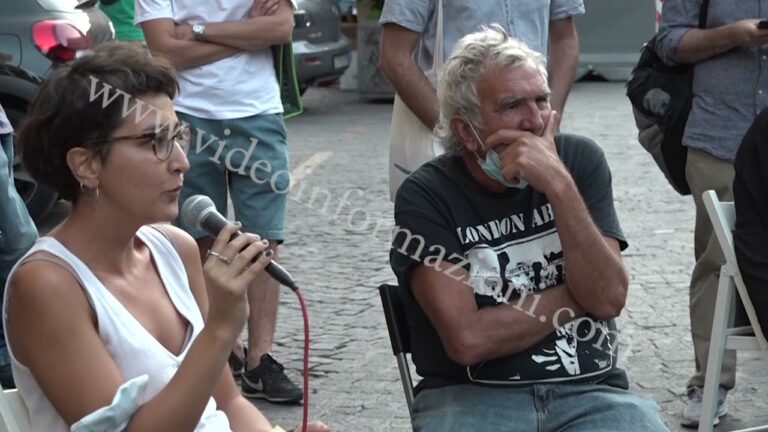 Canone per uso suolo pubblico, è scontro tra comune e librerie del centro storico