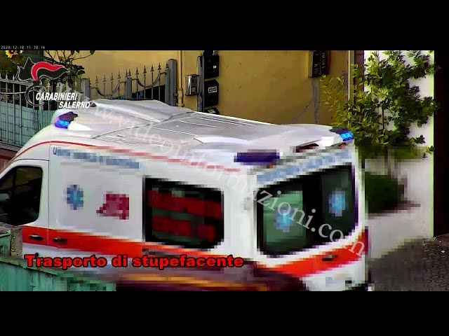 Droga, 56 arresti nel Salernitano: ambulanza con i malati a bordo usata per spacciare
