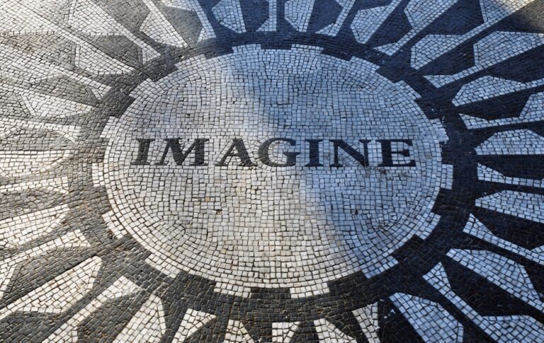 Il sogno cosmopolita da Gaetano Filangieri a John Lennon a 50 anni dalla canzone “IMAGINE”