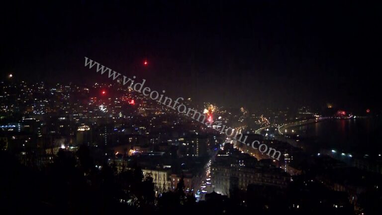 Il Capodanno dei “pistoleri” a Napoli, dalla rete le immagini della folle notte