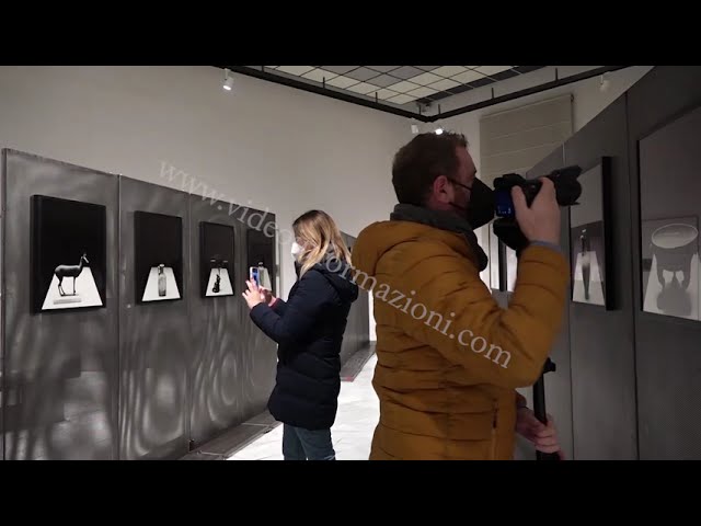 La mostra fotografica Sing Sing. Il corpo di Pompei e il racconto dei depositi del MANN