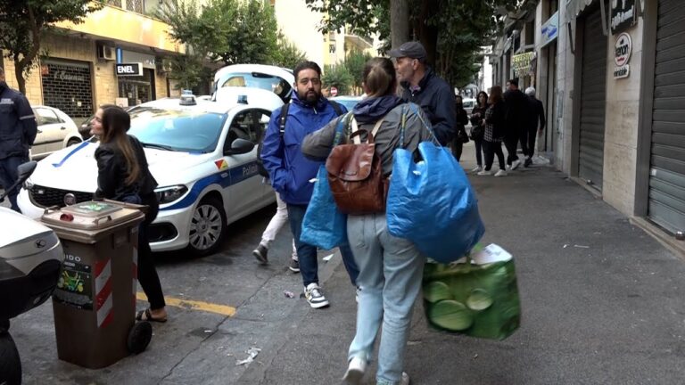 Napoli, evacuate 36 famiglie da edificio pericolante all’Arenella