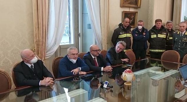 Frana di Ischia, il Prefetto smentisce Salvini: “Non ci sono cadaveri recuperati”