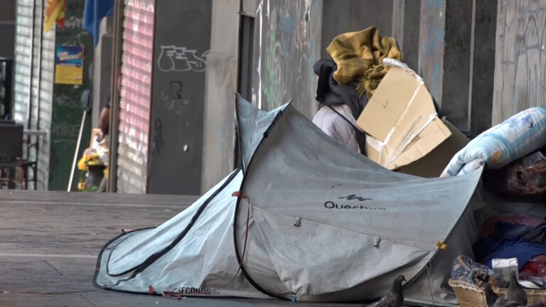 Emergenza freddo, il piano di comune e Caritas di Napoli per i senza tetto