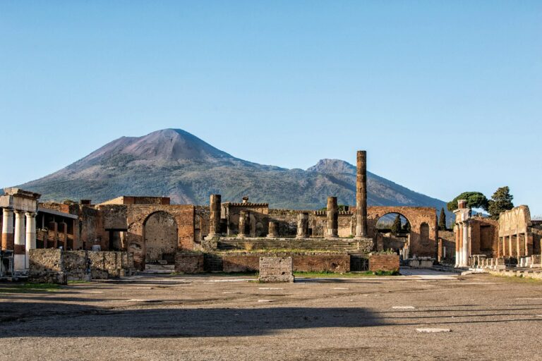 Scavi di Pompei, ritrovato mosaico di grande valore storico