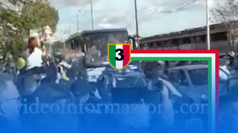 Napoli parte per Udine, la folla circonda il bus degli azzurri