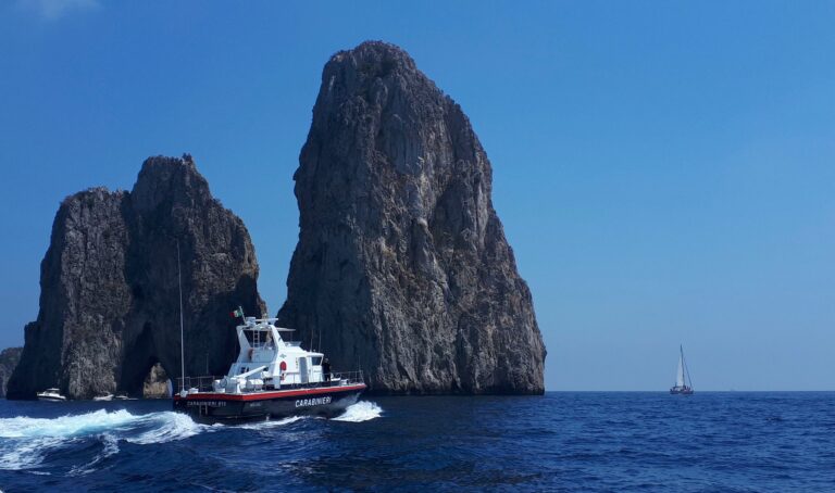 Capri, scoperta casa abusiva con vista sui Faraglioni