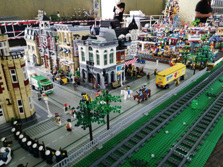 Mattoncini Lego che passione, mostra evento a Pozzuoli