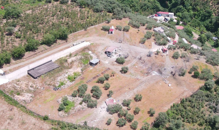 Roccarainola, esplode fabbrica di fuochi d’artificio: morto un operaio