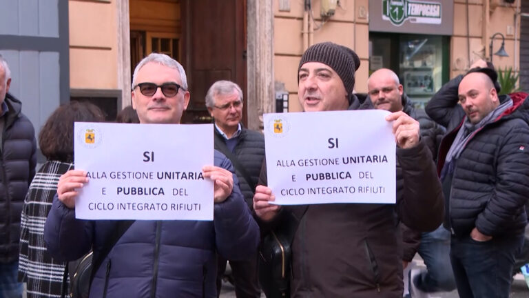 Protesta lavoratori Sapna