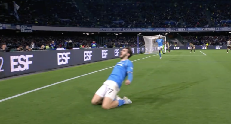 Napoli Juventus il gol di Kvaratskhelia