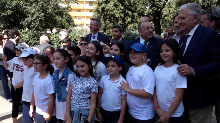 Fuorigrotta, inaugurata la fontana di Piazza Italia