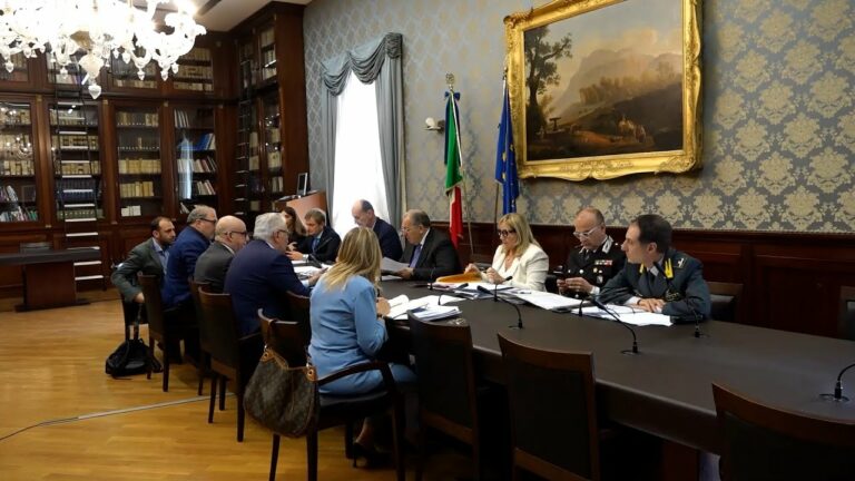 Furti e sorveglianza nel napoletano, riunito comitato ordine pubblico e sicurezza